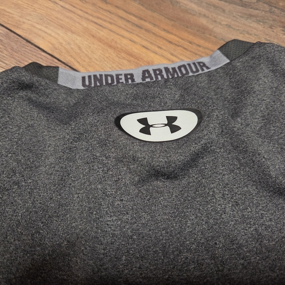 Under Armour Charcoal Compression Top - Picture 3 of 4